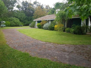 Cómoda casa con jardin en barrio Parquemar (7pax)